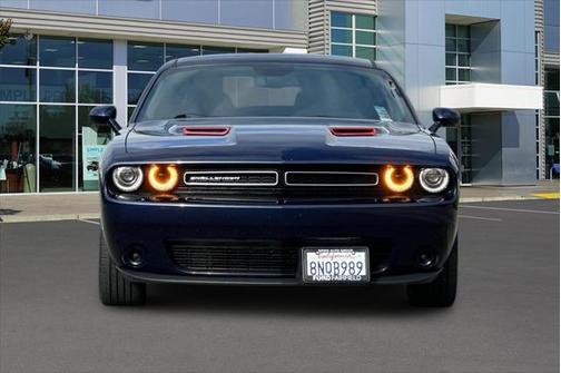 2017 Dodge Challenger SXT