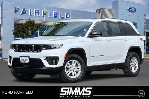 2023 Jeep Grand Cherokee Laredo