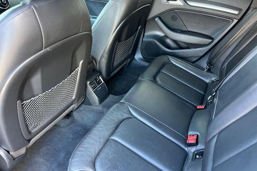 Brilliant Black 2016 Audi A3 e-tron 1.4T Premium