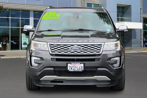 Magnetic 2017 Ford Explorer Platinum