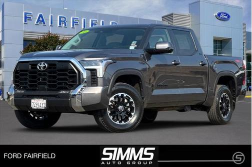 2024 Toyota Tundra SR5