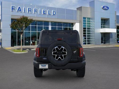 Shadow Black 2026 Ford Bronco Outer Banks