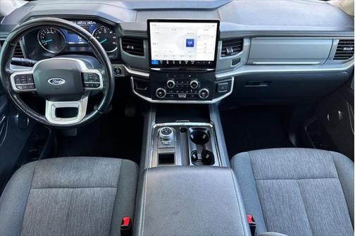 2022 Ford Expedition Max XLT