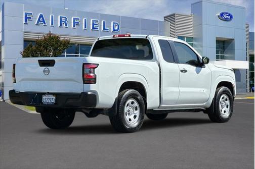 2024 Nissan Frontier S