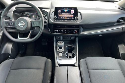 Super Black 2024 Nissan Rogue S