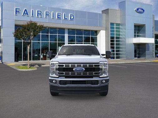 Oxford White 2026 Ford F-250 XLT
