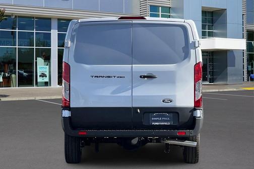 2026 Ford Transit-250 Base