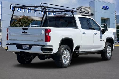 2022 Chevrolet Silverado 3500 High Country