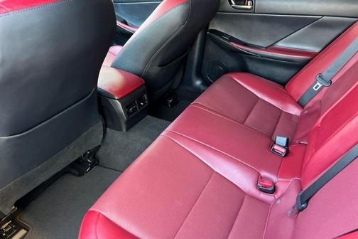 Cloudburst Gray 2022 Lexus IS 300 Base