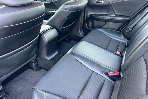 2017 Honda Accord Sport SE