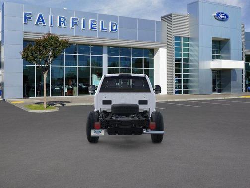 Oxford White 2026 Ford F-350 XL