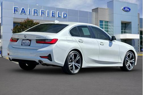 2020 BMW 330 330i