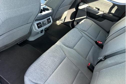 2024 Ford F-150 Lightning XLT