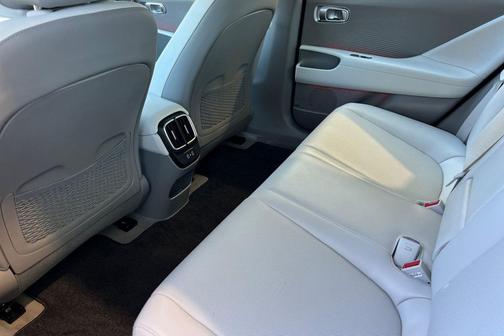 Onyx Black 2024 Hyundai IONIQ 6 SEL