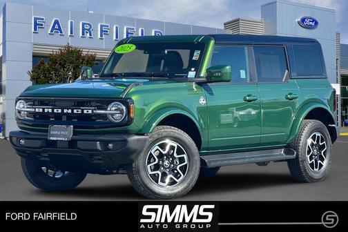 2025 Ford Bronco Outer Banks