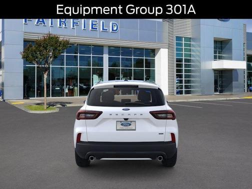 Star White Metallic Tri-Coat 2025 Ford Escape ST-Line