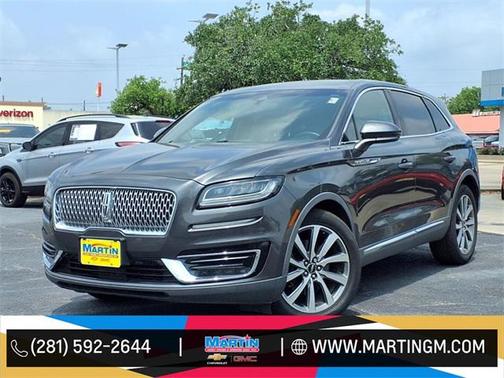 2019 Lincoln Nautilus Select