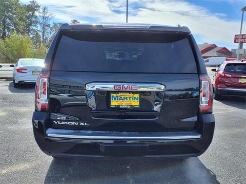 2020 GMC Yukon XL Denali