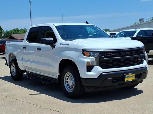 Summit White 2025 Chevrolet Silverado 1500 WT