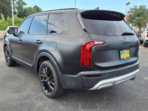 Everlasting Silver 2020 Kia Telluride SX