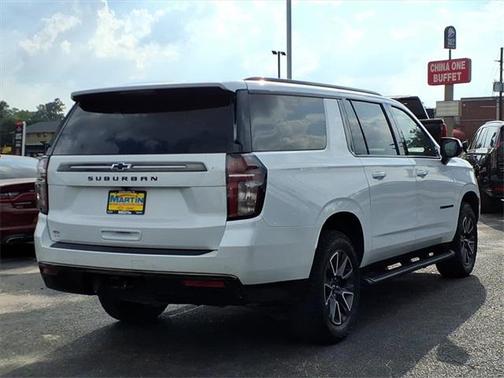 2021 Chevrolet Suburban 4WD Z71