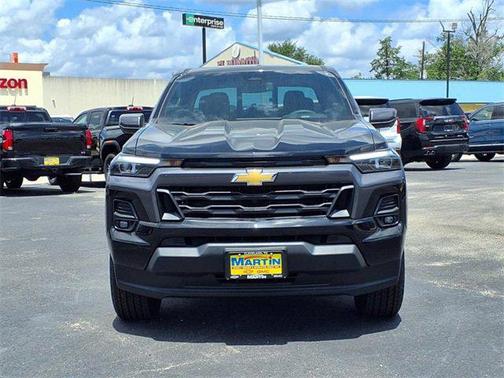 2025 Chevrolet Colorado WT