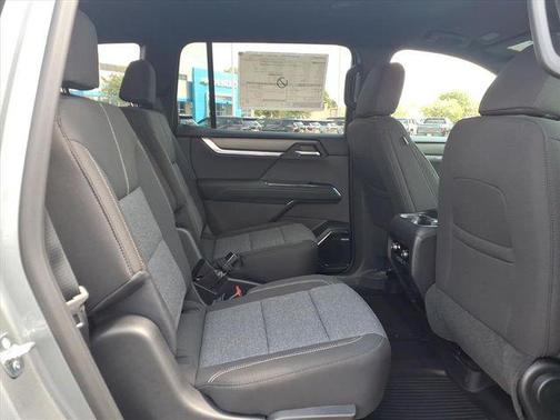 2026 GMC Acadia FWD Elevation