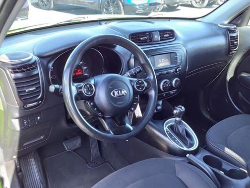 Alien II 2016 Kia Soul Base