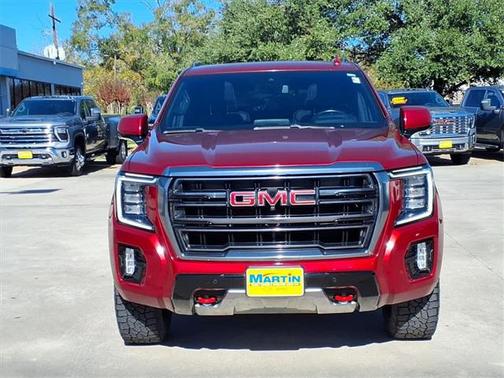 2023 GMC Yukon 4WD AT4