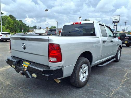 Bright Silver Metallic Clearcoat 2018 RAM 1500 Tradesman