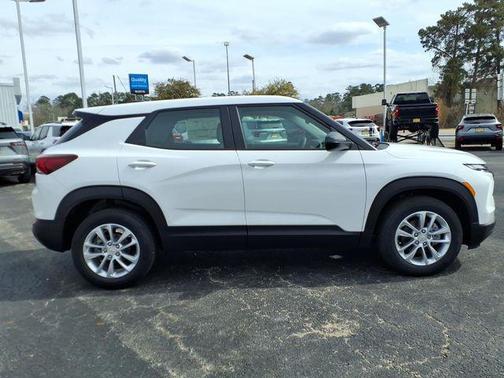 2026 Chevrolet Trailblazer LS
