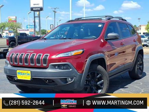 Deep Cherry Red Crystal Pearlcoat 2017 Jeep Cherokee Trailhawk