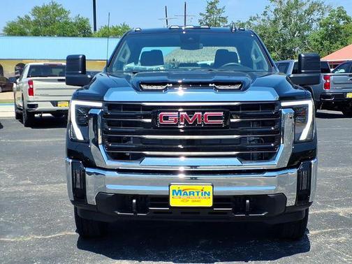 Onyx Black 2026 GMC Sierra 3500 Base