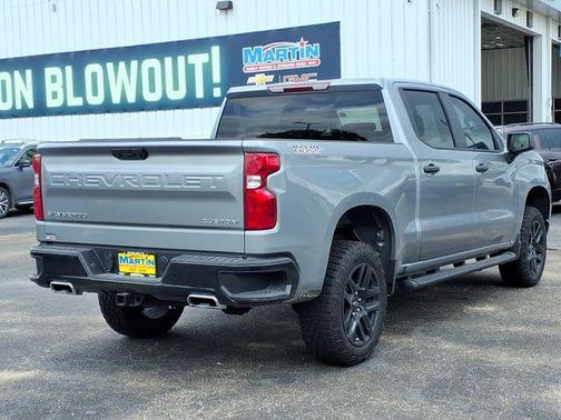 Sterling Gray Metallic 2025 Chevrolet Silverado 1500 Custom Trail Boss