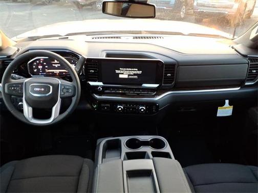 2026 GMC Sierra 2500 SLE