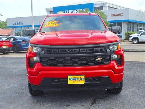 2025 Chevrolet Silverado 1500 Custom