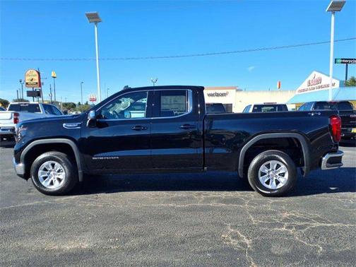 2025 GMC Sierra 1500 SLE
