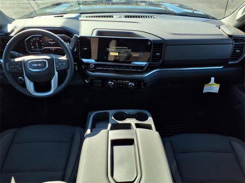 2025 GMC Sierra 1500 SLE