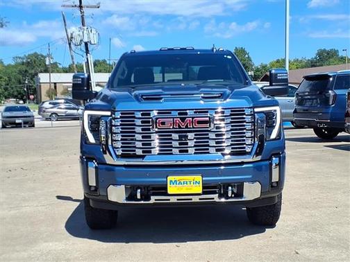 2026 GMC Sierra 2500 Denali