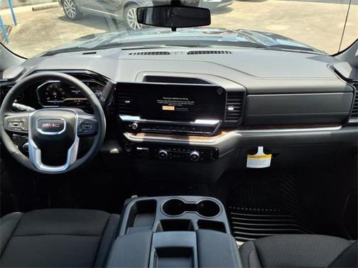 2025 GMC Sierra 1500 SLE
