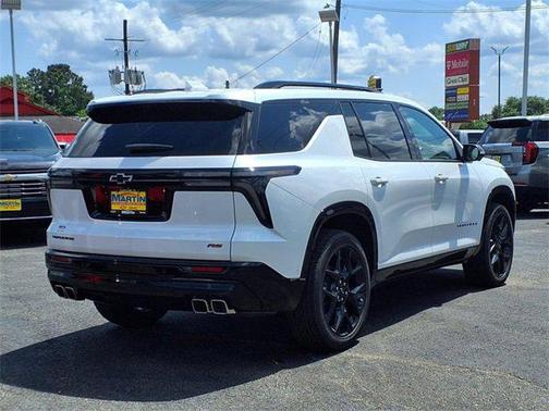 2025 Chevrolet Traverse RS