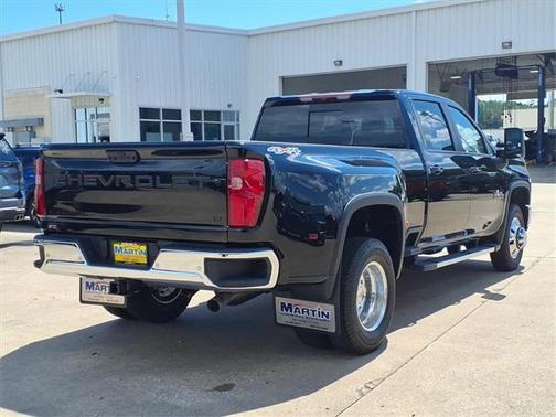 2026 Chevrolet Silverado 3500 LT