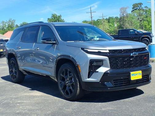 Sterling Gray Metallic 2026 Chevrolet Traverse RS