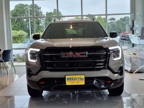 2026 GMC Terrain AWD AT4