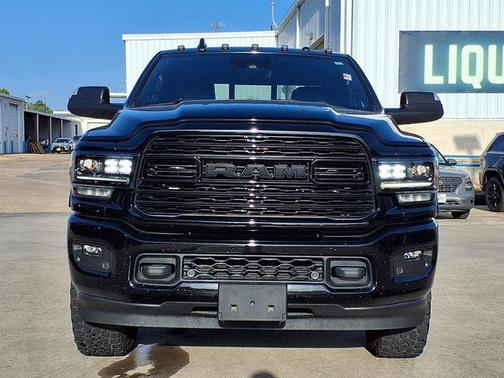 Diamond Black Crystal Pearlcoat 2022 RAM 2500 Limited Crew Cab 4x4 6'4' Box
