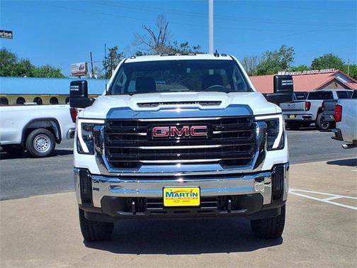 2025 GMC Sierra 2500 Base