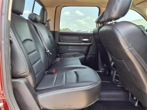2019 RAM 2500 Tradesman Crew Cab 4x4 6'4' Box