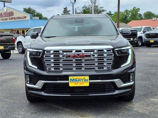 2025 GMC Acadia Denali