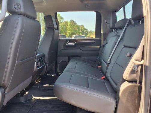 2025 GMC Sierra 2500 SLT