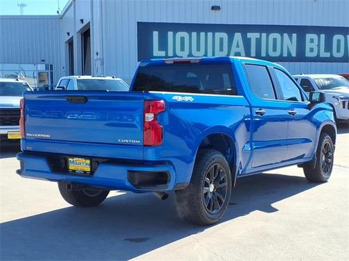 2025 Chevrolet Silverado 1500 Custom